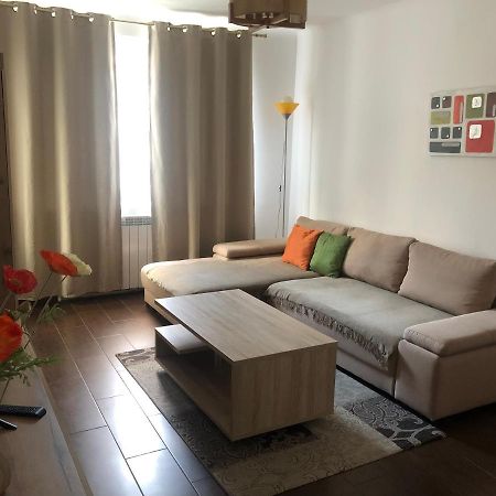 Central Home Piatra Neamţ Esterno foto